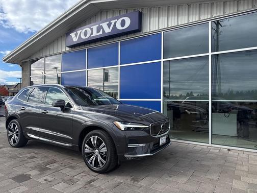 2022 Volvo XC60 B5 Inscription