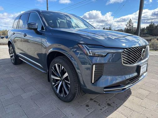 Denim Blue Metallic 2026 Volvo XC90 Core, B5 AWD Gas (mild hybrid), Gasoline, Bright, 7 Seats