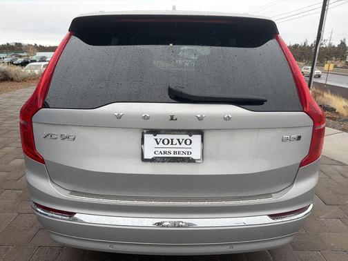 2024 Volvo XC90 B5 Core Bright Theme