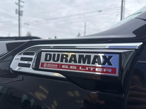 2025 GMC Sierra 3500 Denali