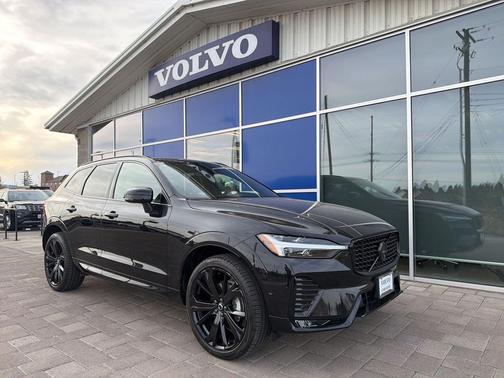 2024 Volvo XC60 B5 Ultimate Black Edition