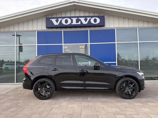 2024 Volvo XC60 B5 Ultimate Black Edition