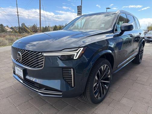 Denim Blue Metallic 2026 Volvo XC90 Plug-In Hybrid Ultra, T8 AWD, Electric/Gasoline, Bright, 7 Seats