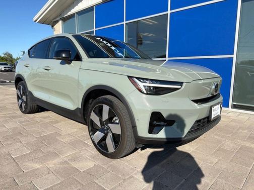 Sage Green Metallic 2023 Volvo C40 Recharge Pure Electric Twin Ultimate