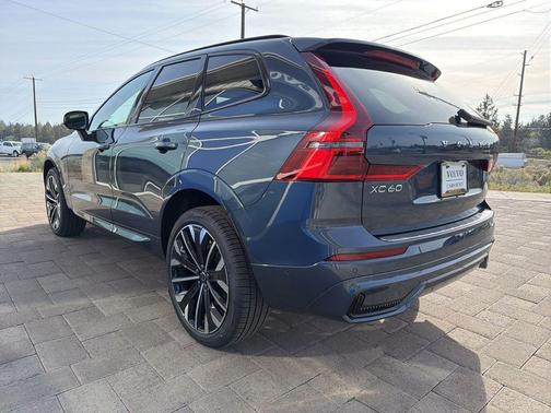 Denim Blue Metallic 2026 Volvo XC60 B5 Ultra