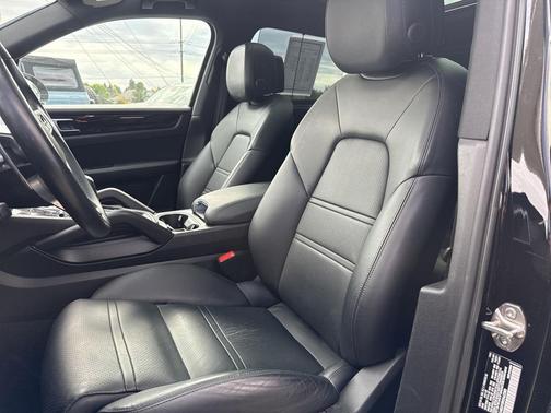 2019 Porsche Cayenne S
