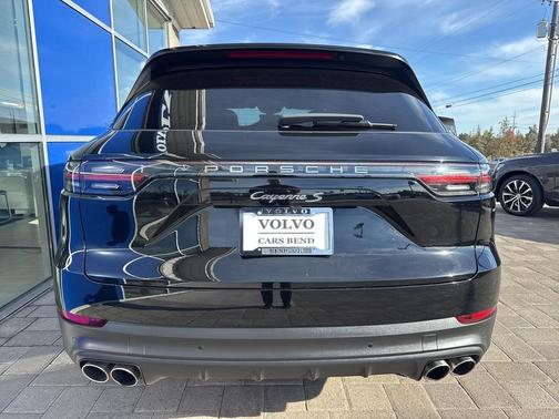 2019 Porsche Cayenne S