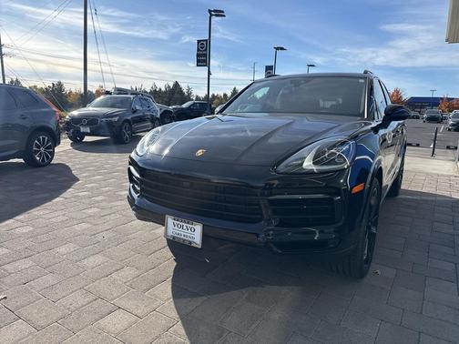 2019 Porsche Cayenne S
