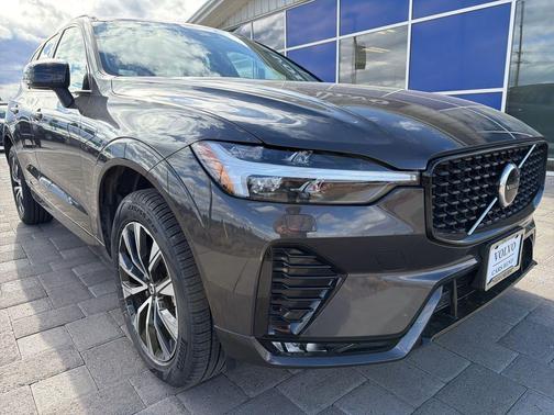 2025 Volvo XC60 B5 Core