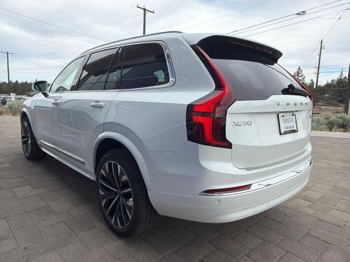 Crystal White Pearl 2026 Volvo XC90 Plug-In Hybrid Plus, T8 AWD, Electric/Gasoline, Bright, 7 Seats