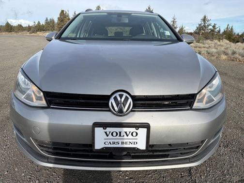 2016 Volkswagen Golf SportWagen TSI Limited Edition