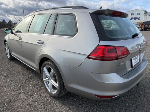 2016 Volkswagen Golf SportWagen TSI Limited Edition