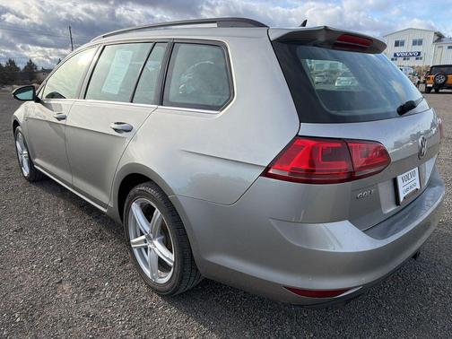 2016 Volkswagen Golf SportWagen TSI Limited Edition