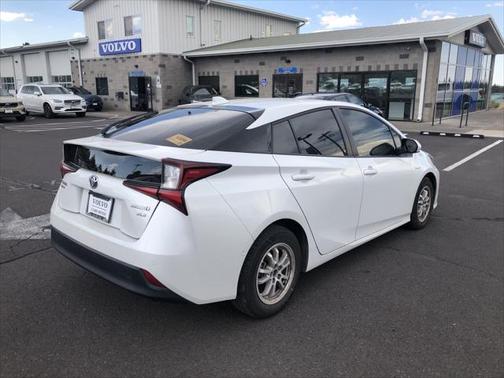 2022 Toyota Prius XLE