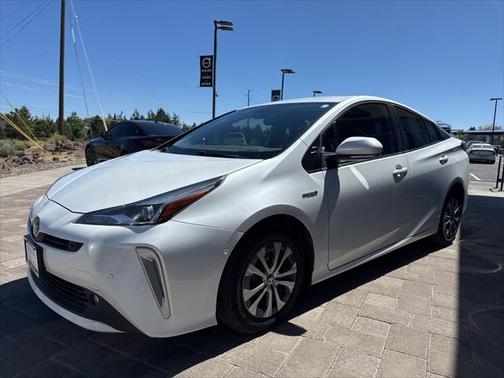 2022 Toyota Prius XLE