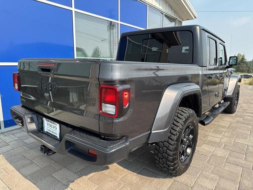 2023 Jeep Gladiator Willys 4x4