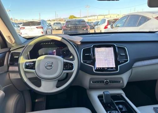 2024 Volvo XC90 Recharge Plug-In Hybrid T8 Plus Bright Theme 7-Seater