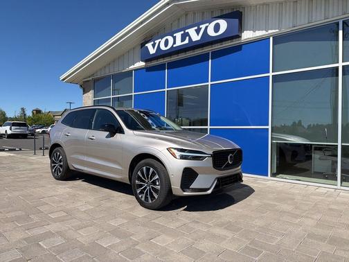 2025 Volvo XC60 B5 Plus