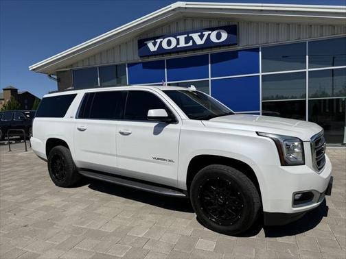 2016 GMC Yukon XL SLT