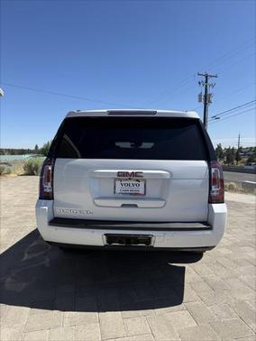 2016 GMC Yukon XL SLT