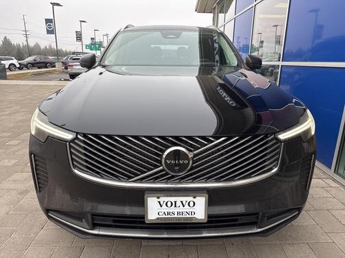 2026 Volvo XC90 Ultra, B6 AWD Gas (mild hybrid), Gasoline, Bright, 7 Seats