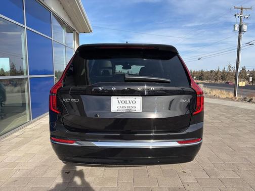 2026 Volvo XC90 Ultra, B6 AWD Gas (mild hybrid), Gasoline, Bright, 7 Seats