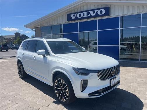 2025 Volvo XC90 Plug-In Hybrid T8 Plus 7-Seater