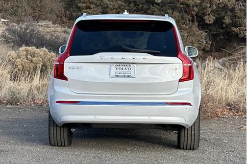 2025 Volvo XC90 Plug-In Hybrid T8 Ultra 7-Seater