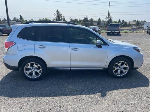 2017 Subaru Forester 2.5i Touring