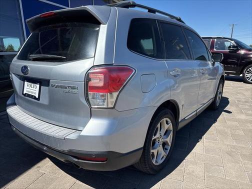 2017 Subaru Forester 2.5i Touring