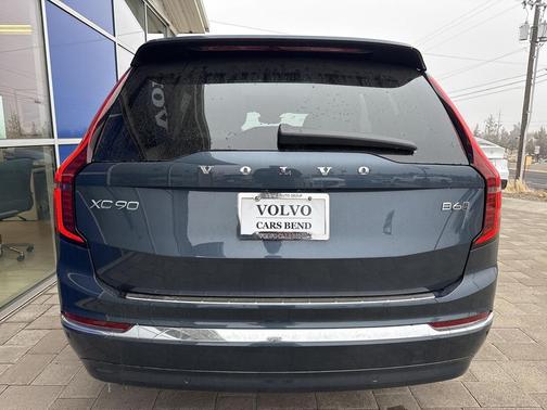 2026 Volvo XC90 Plus, B6 AWD Gas (mild hybrid), Gasoline, Bright, 7 Seats