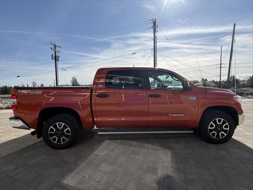2017 Toyota Tundra SR5