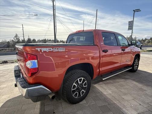 2017 Toyota Tundra SR5