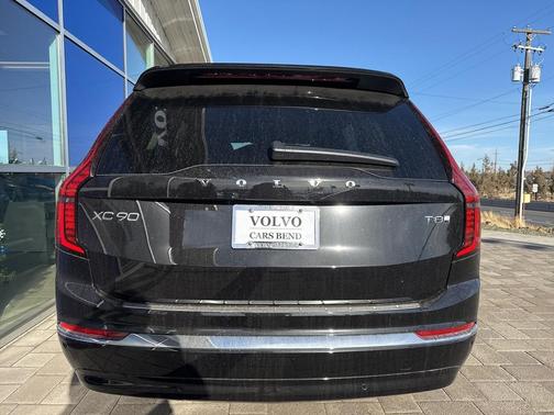 2026 Volvo XC90 Plug-In Hybrid T8 Ultra 7-Seater