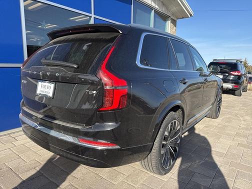 2026 Volvo XC90 Plug-In Hybrid T8 Ultra 7-Seater