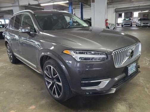 2023 Volvo XC90 B6 Plus 7-Seater