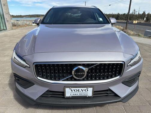 Aurora Silver 2026 Volvo V60 Cross Country Plus, B5 AWD Gas (mild hybrid)