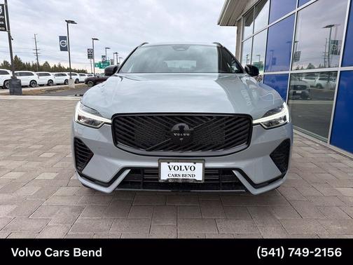 Vapour Grey Metallic 2026 Volvo XC60 Plug-In Hybrid Black Edition Ultra, T8 AWD Electric/Gasoline, Dark