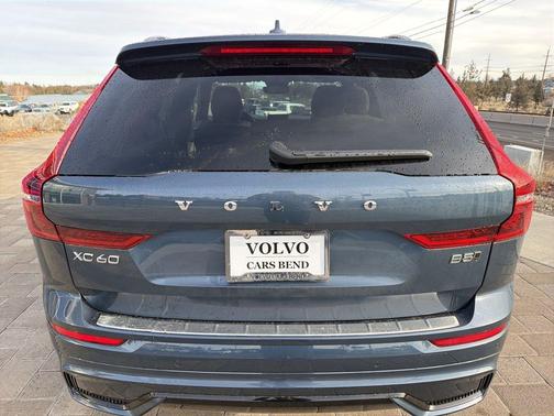 Denim Blue Metallic 2026 Volvo XC60 B5 Plus