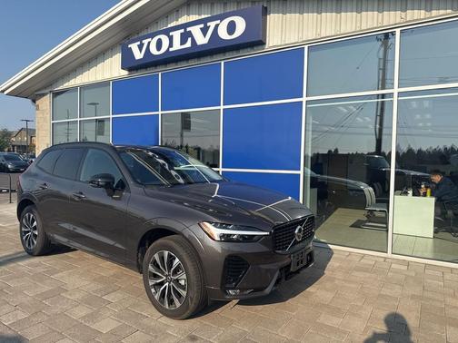 2025 Volvo XC60 B5 Core