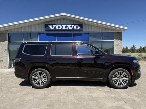 2023 Jeep Grand Wagoneer Series III