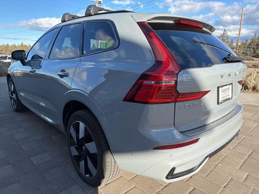 2025 Volvo XC60 Plug-In Hybrid Plus, T8 AWD Electric/Gasoline, Dark
