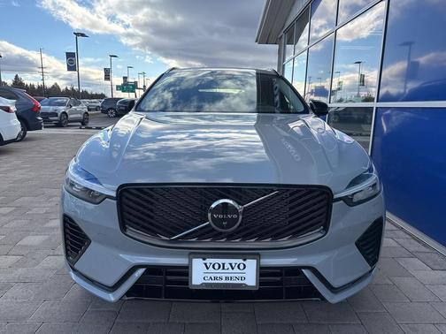 2026 Volvo XC60 Plug-In Hybrid Plus, T8 AWD Electric/Gasoline, Dark