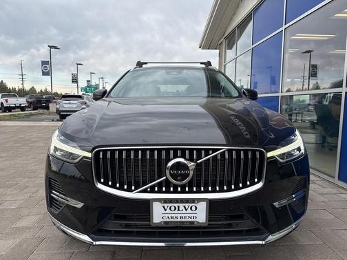 2022 Volvo XC60 Recharge Plug-In Hybrid T8 Polestar