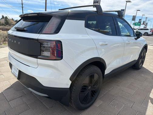 Crystal White Metallic 2026 Volvo EX30 Cross Country Ultra, Twin Motor Performance, Fully electric