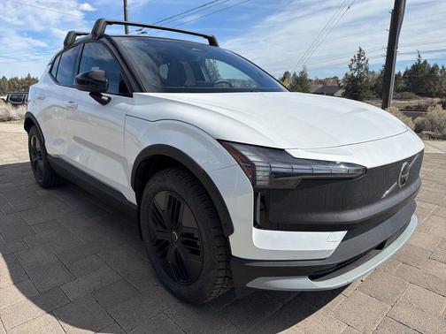 Crystal White Metallic 2026 Volvo EX30 Cross Country Ultra, Twin Motor Performance, Fully electric