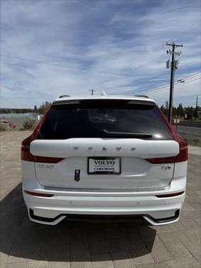 2025 Volvo XC60 Plug-In Hybrid T8 Core