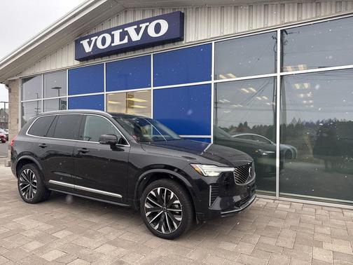 2025 Volvo XC90 B6 Plus 7-Seater