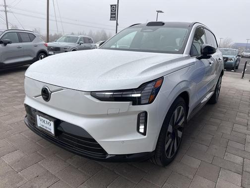 2025 Volvo EX90 Ultra, Twin Motor Performance, Fully electric, 7 Seats