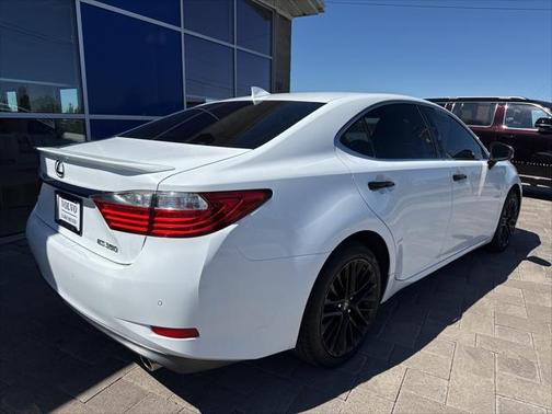 2015 Lexus ES 350 Crafted Line